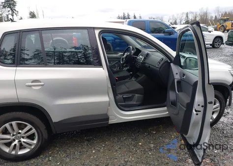 2012 Volkswagen Tiguan S from USA, damaged, VIN WVGAV7AX0CW546501